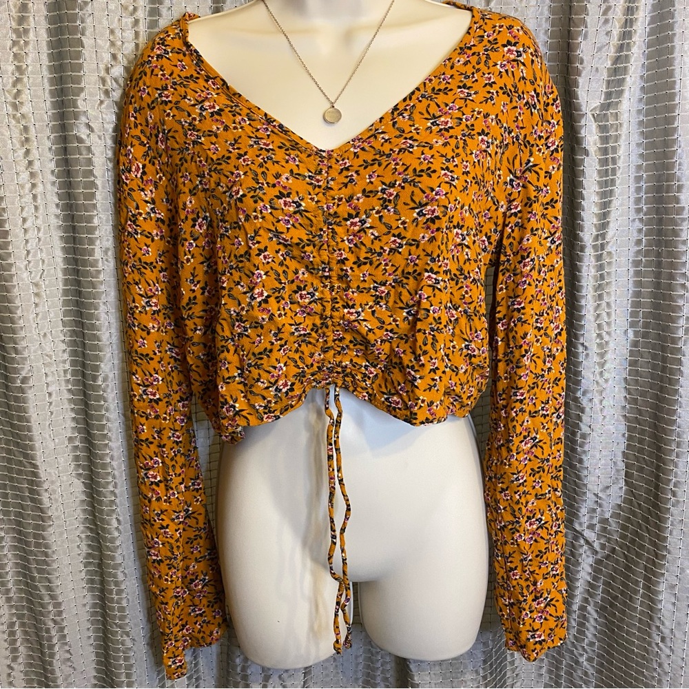 Wild Fable - Floral Long Sleeve Crop Top Size XL